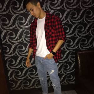 Meet your Posher, Amir